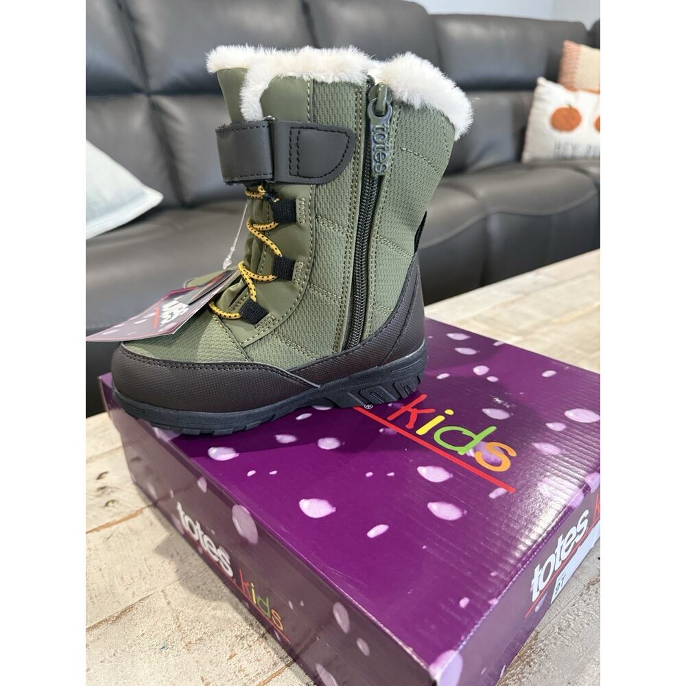 Totes Kids Snow Boots Size 9M Toddler Lil Gordon Olive NEW! - Picture 2 of 5